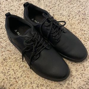 Aldo black shoes